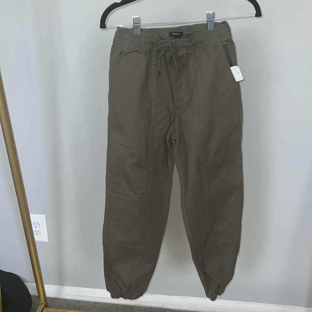 Forever 21 Ankle Pants